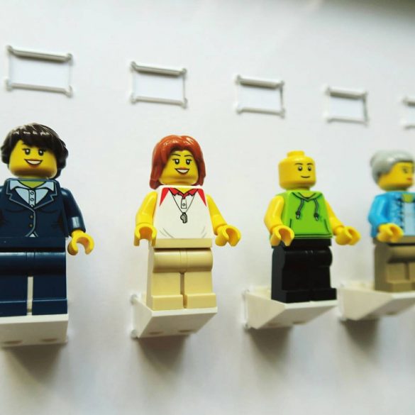 Ramka z pleks膮 na figurki LEGO