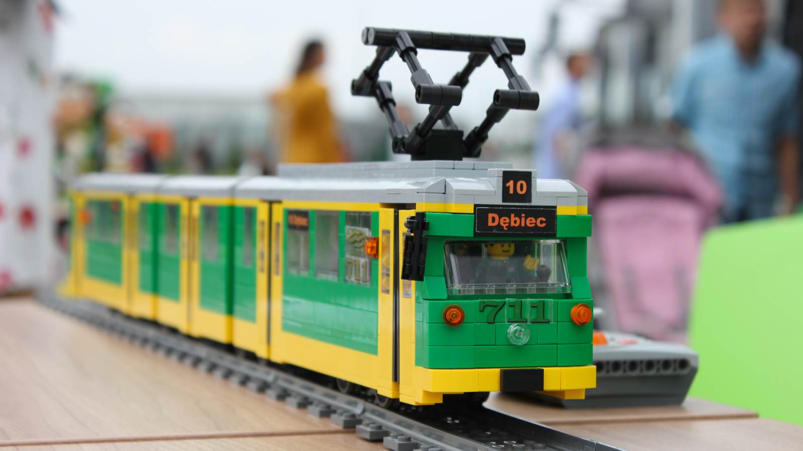 Tramwaj Duwag GT8 z klocków LEGO, fot. mateuszbuduje.pl