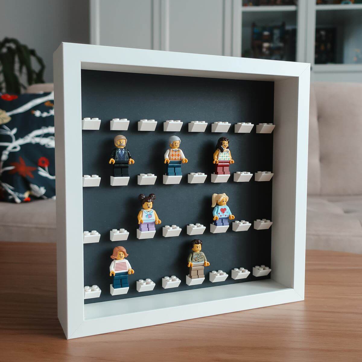 Klasyczna ramka na 32 minifigurki z klocków LEGO