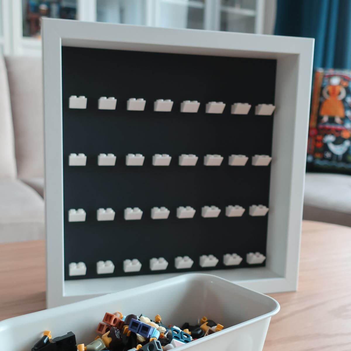 Klasyczna ramka na 32 minifigurki z klocków LEGO