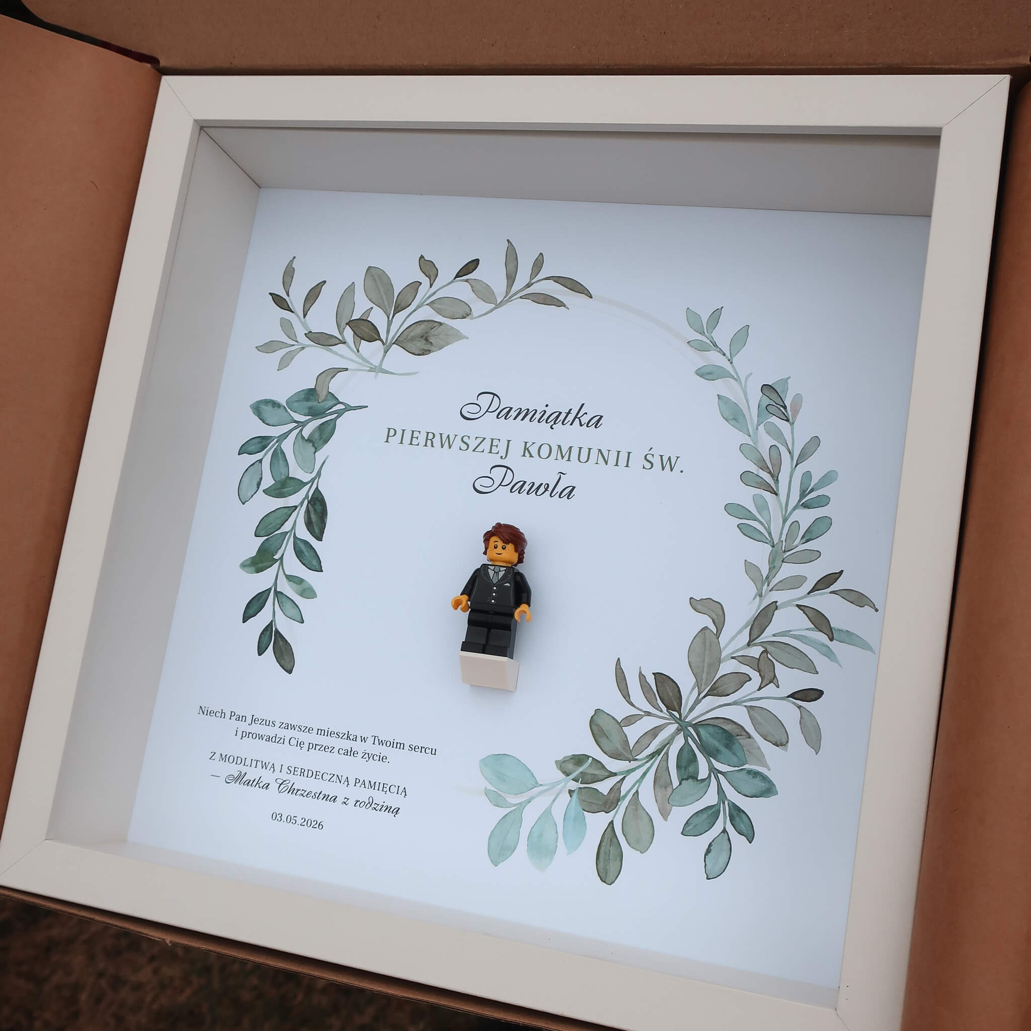 Pamiątka Pierwszej Komunii Świętej z minifigurką - Zielona Harmonia